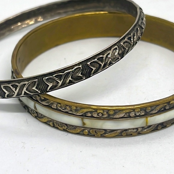 Vintage Silver Metal and Shell Inlay Bangle Bracelets - Picture 2 of 2